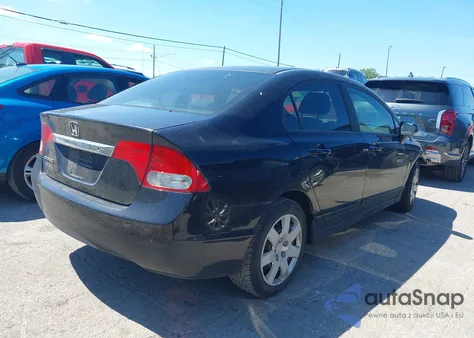 2010 Honda Civic Lx z USA, uszkodzony, nr VIN 19XFA1F59AE034110